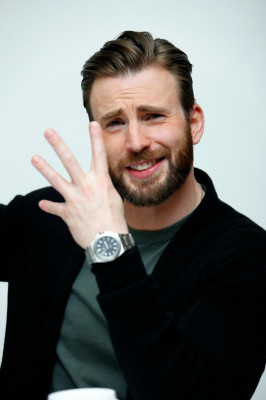 Chris Evans pic #769340
