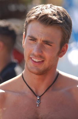 photo 13 in Chris Evans gallery [id328525] 2011-01-18 00:00:00