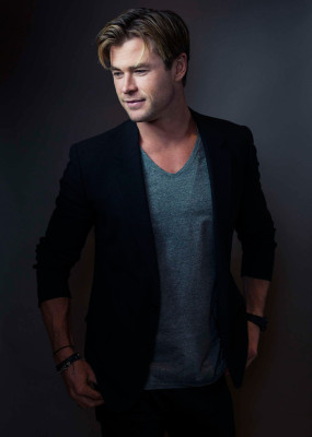 photo 9 in Chris Hemsworth gallery [id819209] 2015-12-12 00:00:00