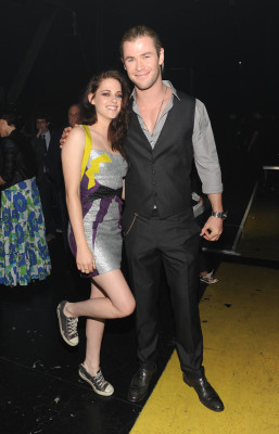 Chris Hemsworth pic #496138