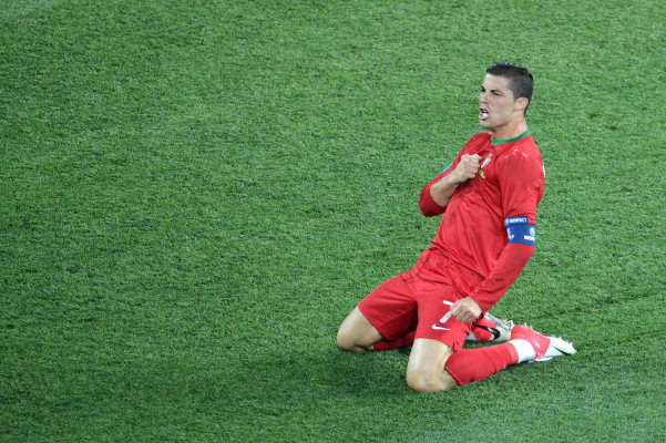 photo 15 in Cristiano Ronaldo gallery [id524435] 2012-08-21 00:00:00