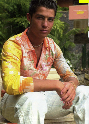 photo 27 in Cristiano Ronaldo gallery [id471905] 2012-04-06 00:00:00