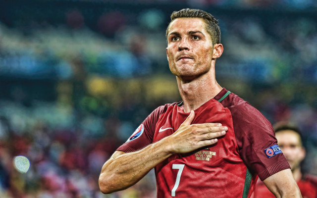 photo 4 in Cristiano Ronaldo gallery [id1198982] 2020-01-16 00:00:00