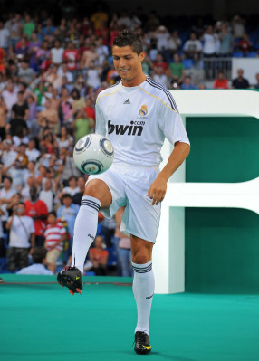 Cristiano Ronaldo pic #460037