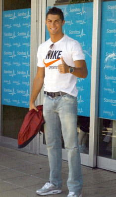 Cristiano Ronaldo pic #171998
