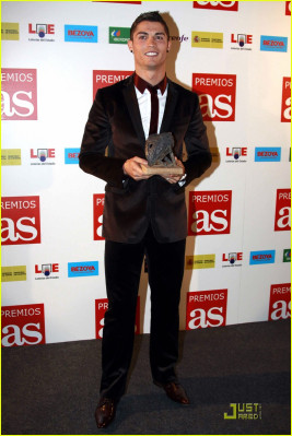 photo 27 in Cristiano Ronaldo gallery [id545848] 2012-10-26 00:00:00
