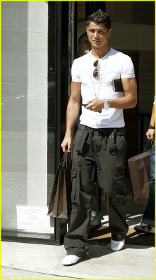 Cristiano Ronaldo pic #130077