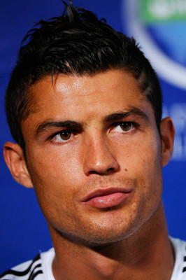 photo 22 in Cristiano Ronaldo gallery [id450158] 2012-02-22 00:00:00
