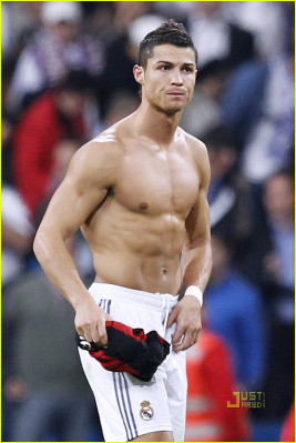 Cristiano Ronaldo pic #459526