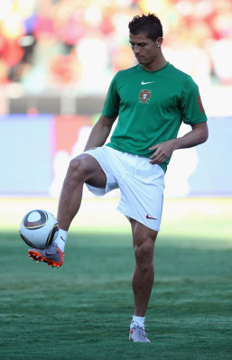 photo 19 in Cristiano Ronaldo gallery [id547029] 2012-11-03 00:00:00