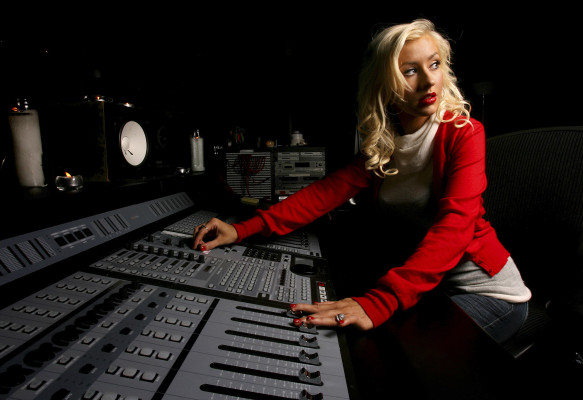 Christina Aguilera pic #534489