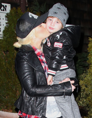 Christina Aguilera pic #678222