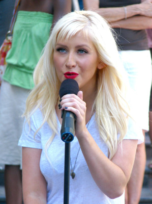Christina Aguilera pic #215108