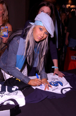 Christina Aguilera pic #520040