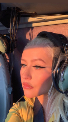 Christina Aguilera pic #1158340