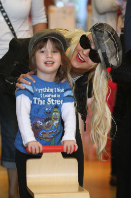 Christina Aguilera pic #313212