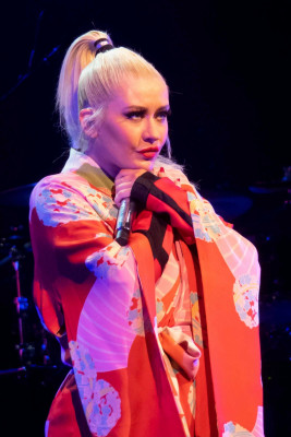 Christina Aguilera pic #1190447