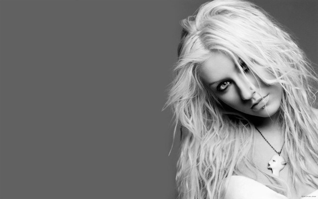Christina Aguilera pic #113277