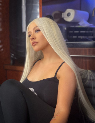 Christina Aguilera pic #1240296