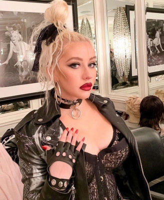 Christina Aguilera pic #1113438