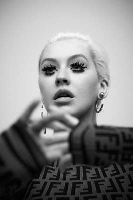 Christina Aguilera pic #1024038