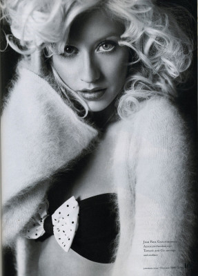 Christina Aguilera pic #67453