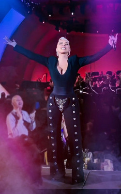 Christina Aguilera pic #1269341