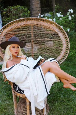 Christina Aguilera pic #1245733