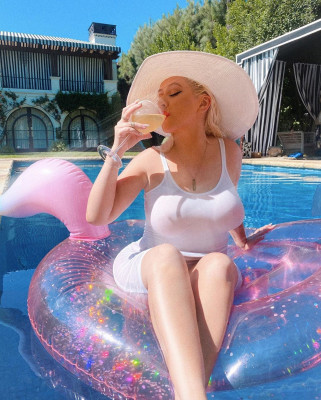 Christina Aguilera pic #1229350