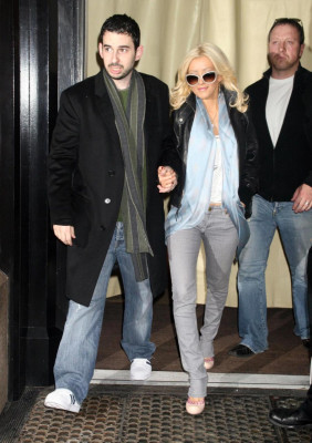 Christina Aguilera pic #487603
