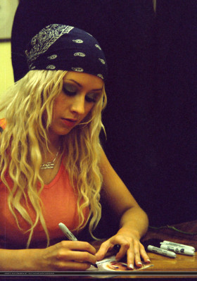 Christina Aguilera pic #139943