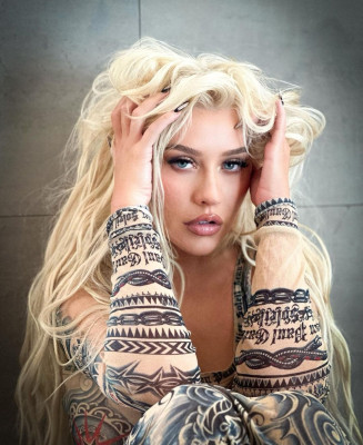 Christina Aguilera pic #1343928