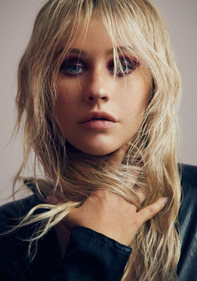 Christina Aguilera pic #1024027