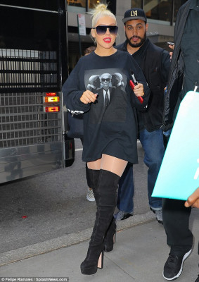 Christina Aguilera pic #1112393
