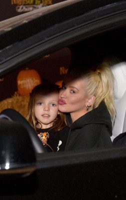 Christina Aguilera pic #1240294