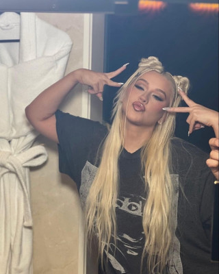 Christina Aguilera pic #1322433