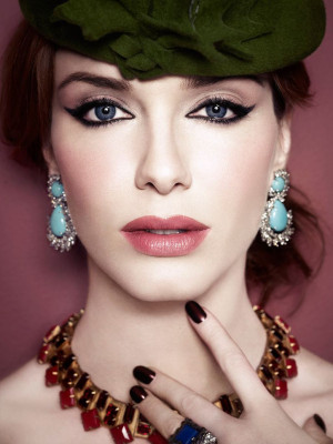photo 4 in Christina Hendricks gallery [id1342243] 2024-01-26 00:00:00
