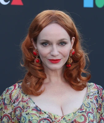 photo 8 in Christina Hendricks gallery [id1303970] 2022-07-04 00:00:00