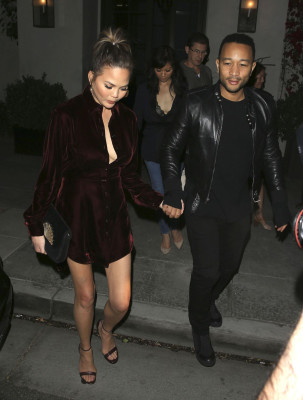 photo 14 in Christine Teigen gallery [id923352] 2017-04-11 00:00:00
