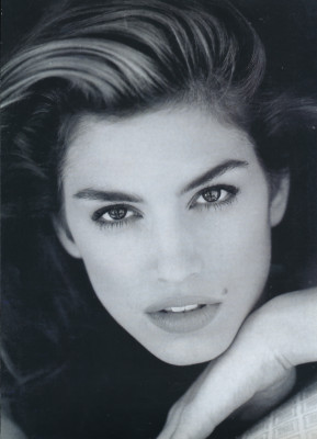 Cindy Crawford pic #695683