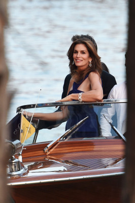 Cindy Crawford pic #734446