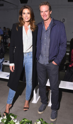Cindy Crawford pic #962070