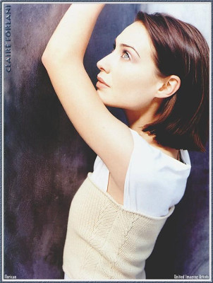 Claire Forlani pic #492