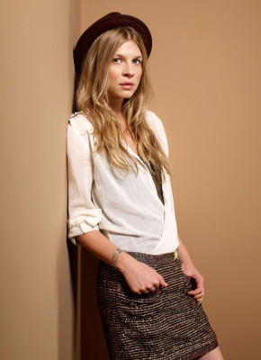 Clemence Poesy pic #289944