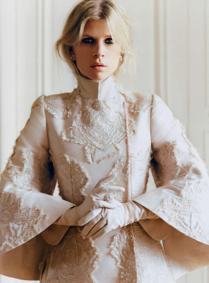 photo 26 in Clemence Poesy gallery [id808797] 2015-11-03 00:00:00