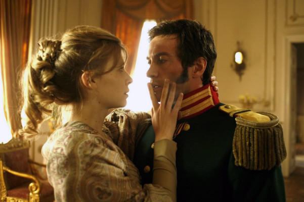 photo 15 in Clemence Poesy gallery [id317532] 2010-12-23 00:00:00