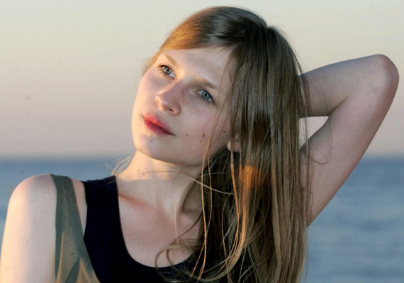Clemence Poesy pic #135347