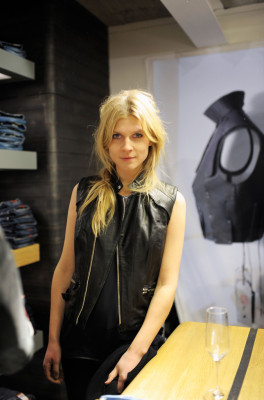 Clemence Poesy pic #428166