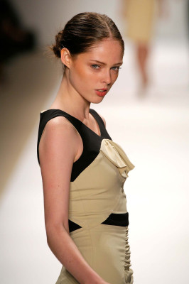 photo 16 in Coco Rocha gallery [id207535] 2009-12-01 00:00:00