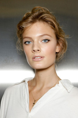 Constance Jablonski pic #408042